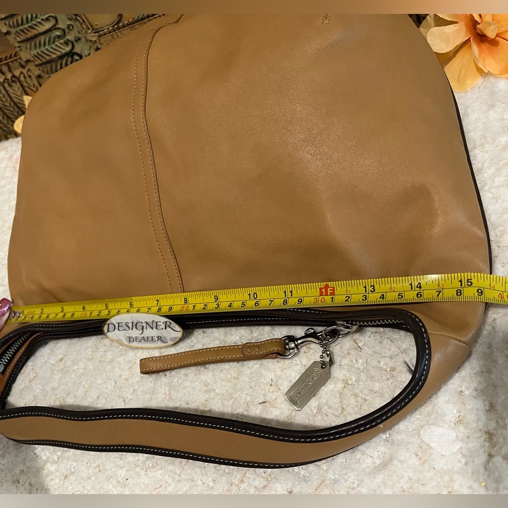 Authentic COACH Ergo 2 Tone Leather Hobo Caramel Tan And Brown 9294 GUC! - Picture 9 of 12
